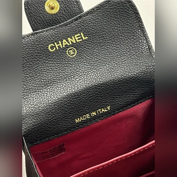 Chanel Leather Caviar Crossbody Wallet/Card Holder GWP - Picture 4 of 7